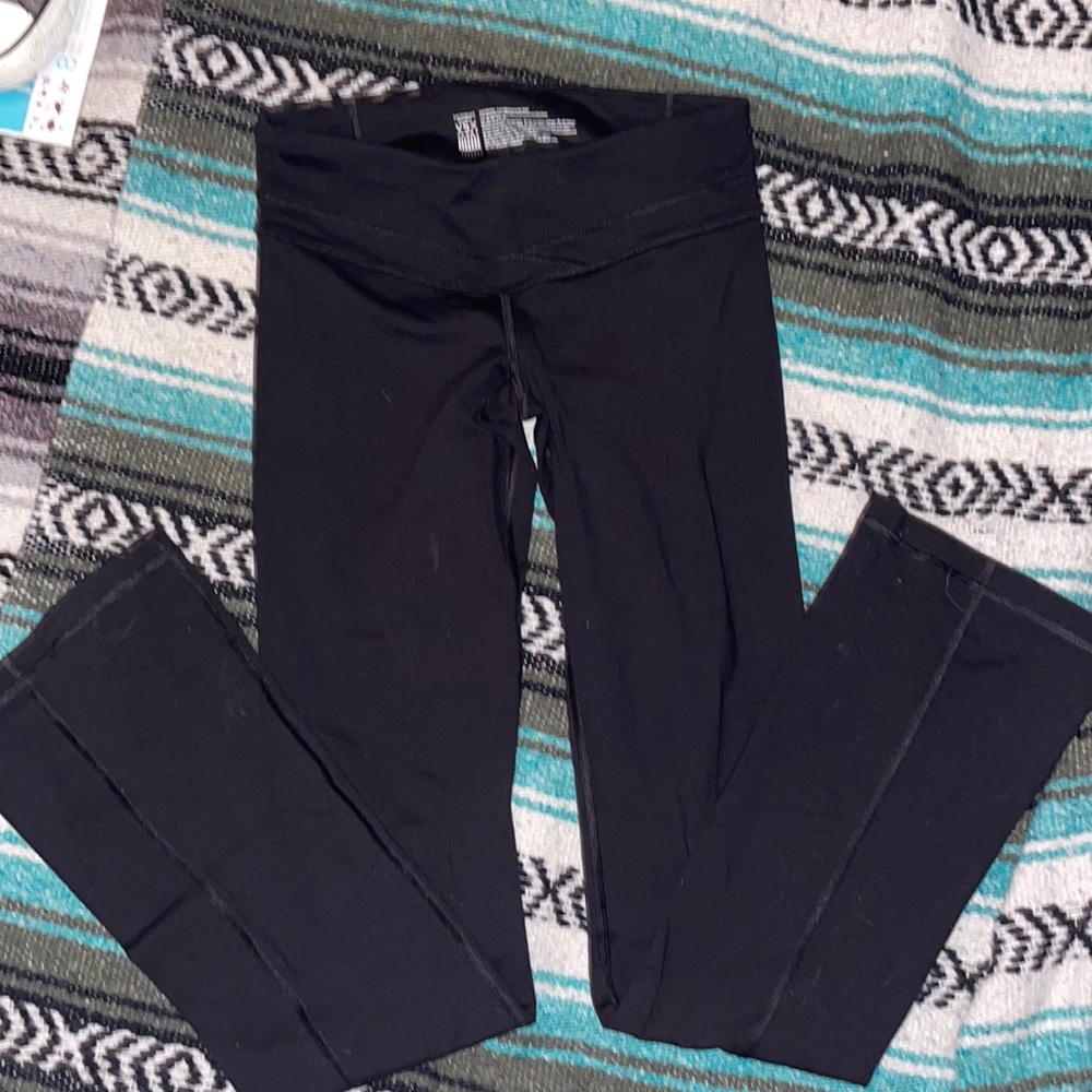 VICTORIA SECRETS YOGA PANT